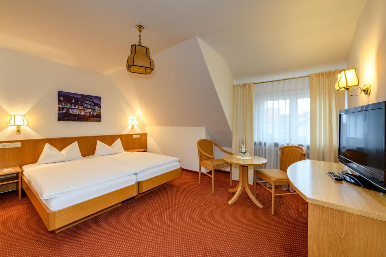 Ringhotel Garni Pflug Оберкирх Экстерьер фото